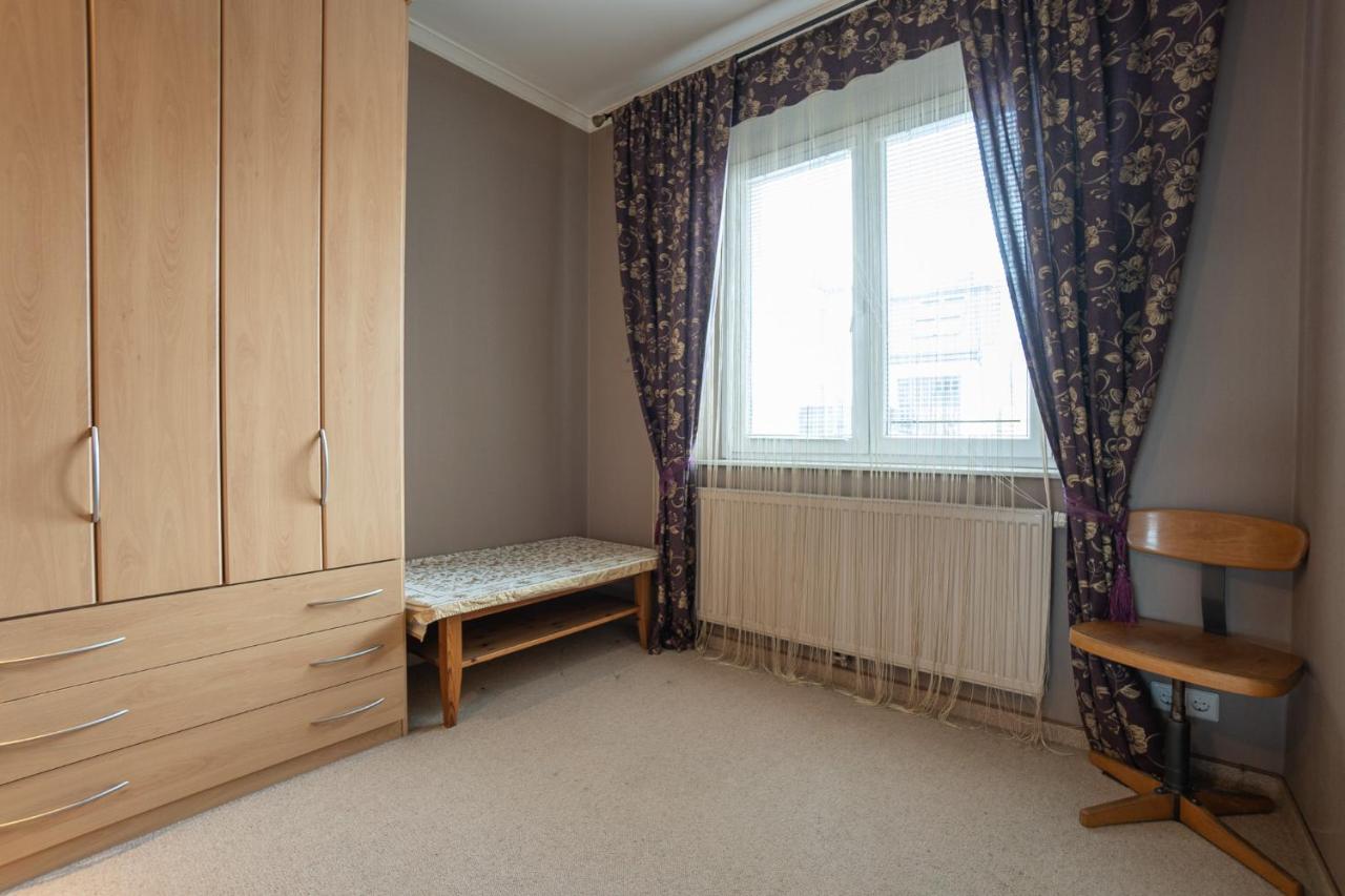 Appartement With A Balcony - 15 Min To City Center Vienne