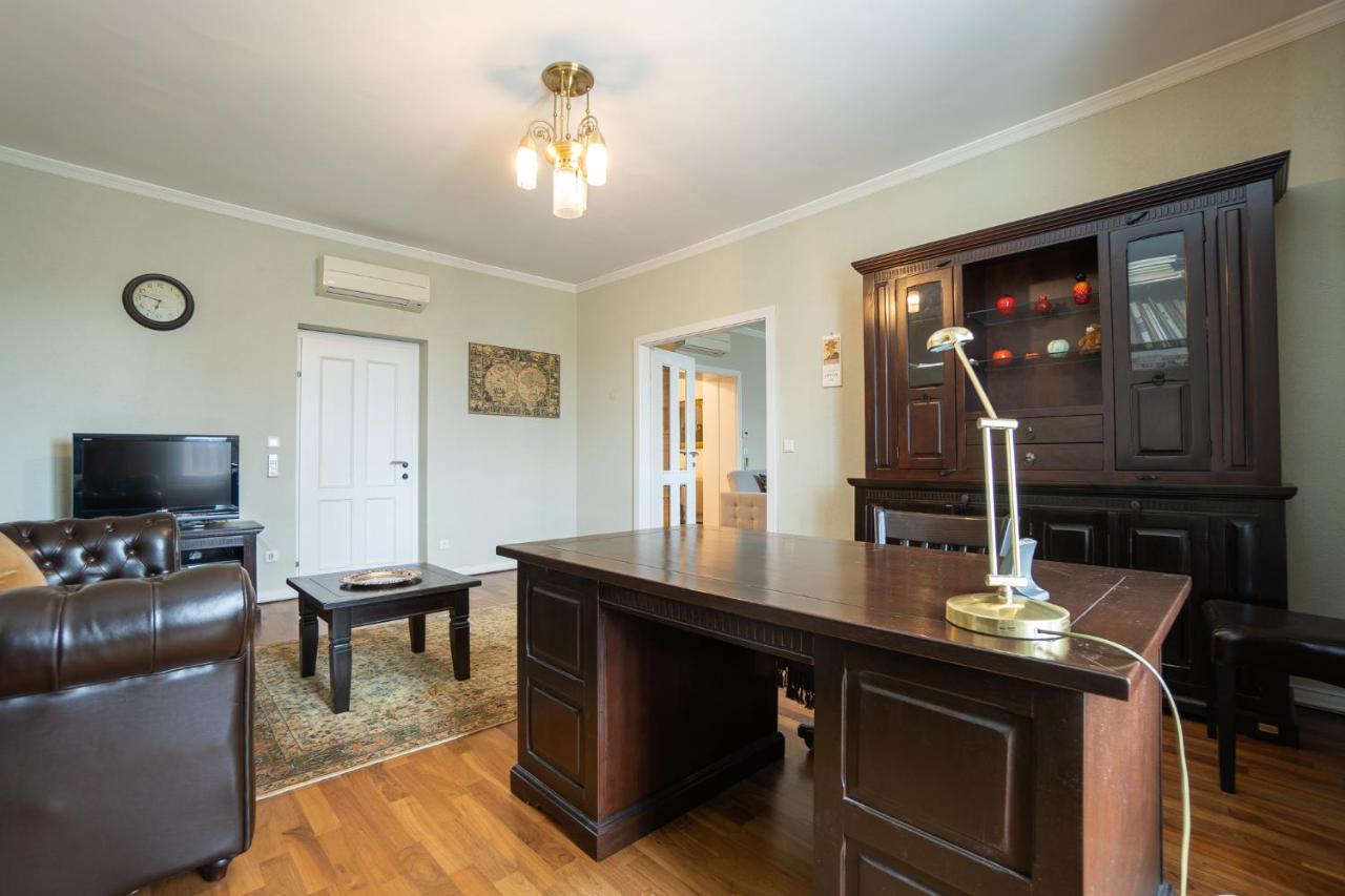 With A Balcony - 15 Min To City Center Appartement *