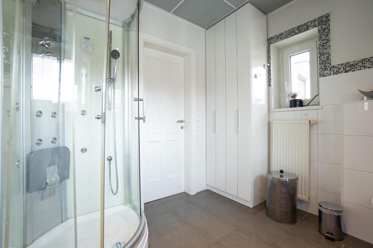 Appartement With A Balcony - 15 Min To City Center *